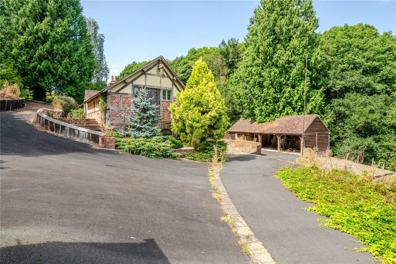 Rushock, Kington, Herefordshire,, HR5 3SB, photo 28