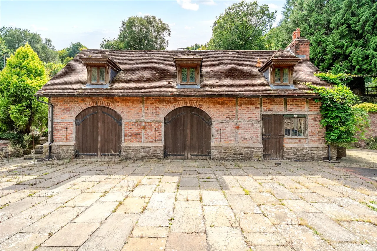 Rushock, Kington, Herefordshire,, HR5 3SB, photo 27