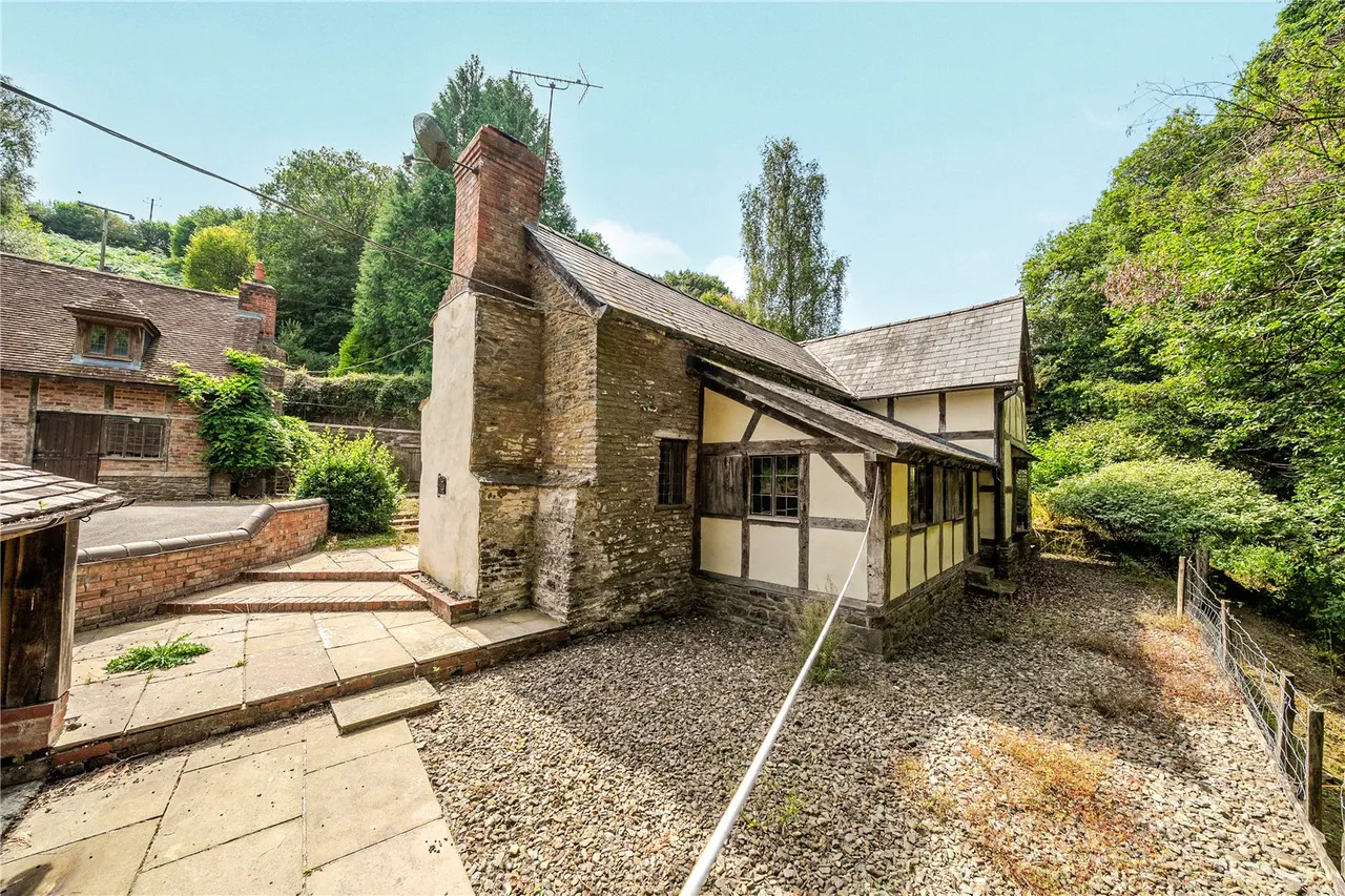 Rushock, Kington, Herefordshire,, HR5 3SB, photo 5