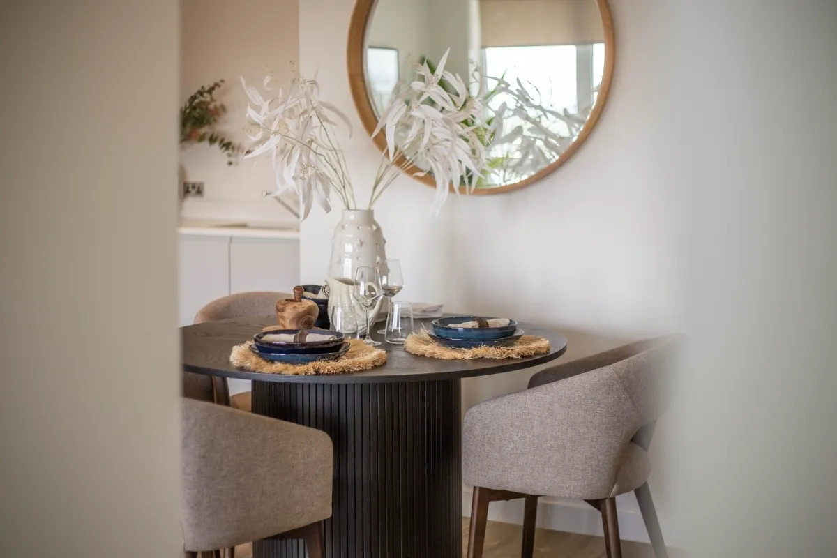 Riverview, Staines TW18, photo 2