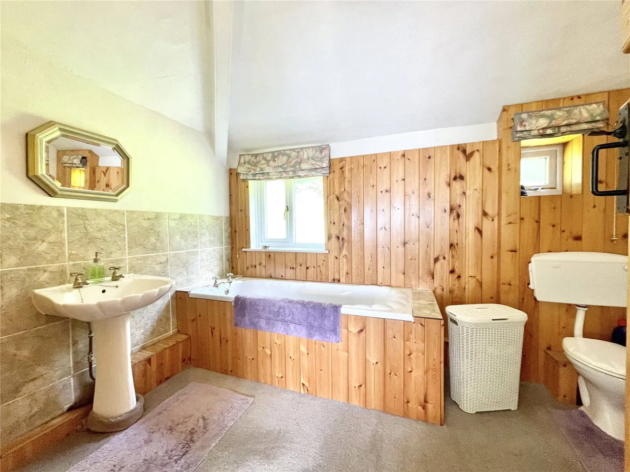 Llanfyllin, Powys, photo 16