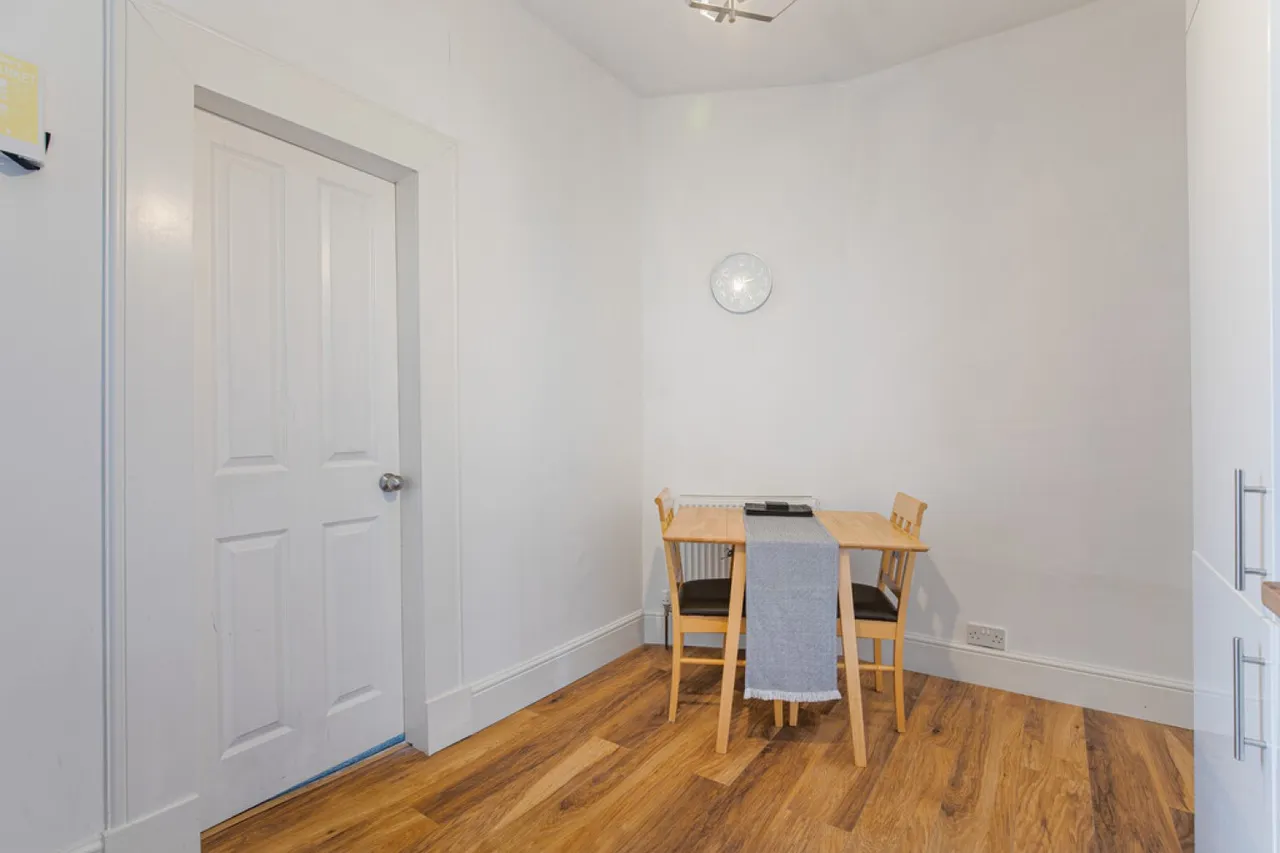 Summerfield Terrace, Tfr, AB24, photo 5