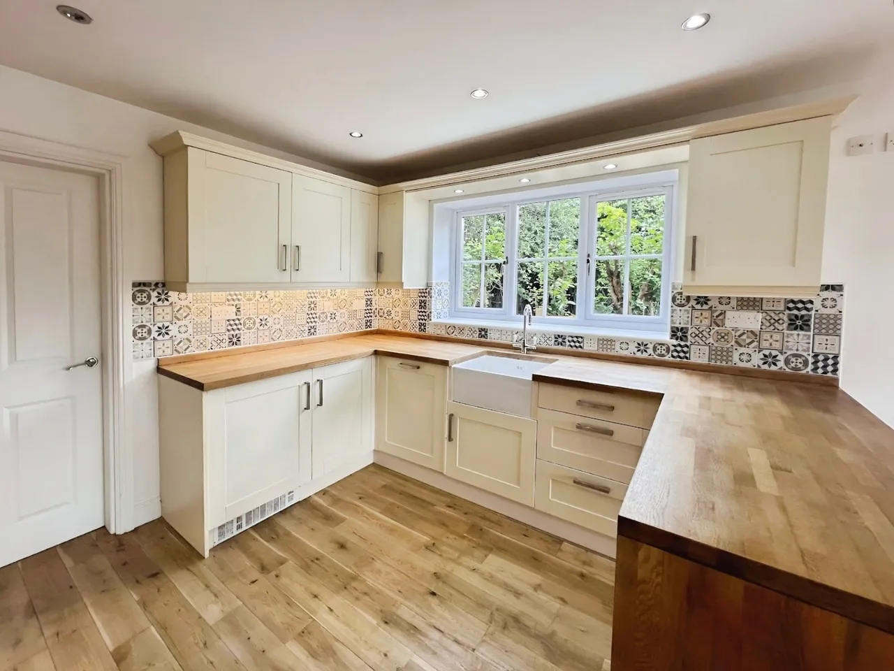Ty Nicholas Pentre Howell, Bridgend, CF35, photo 16