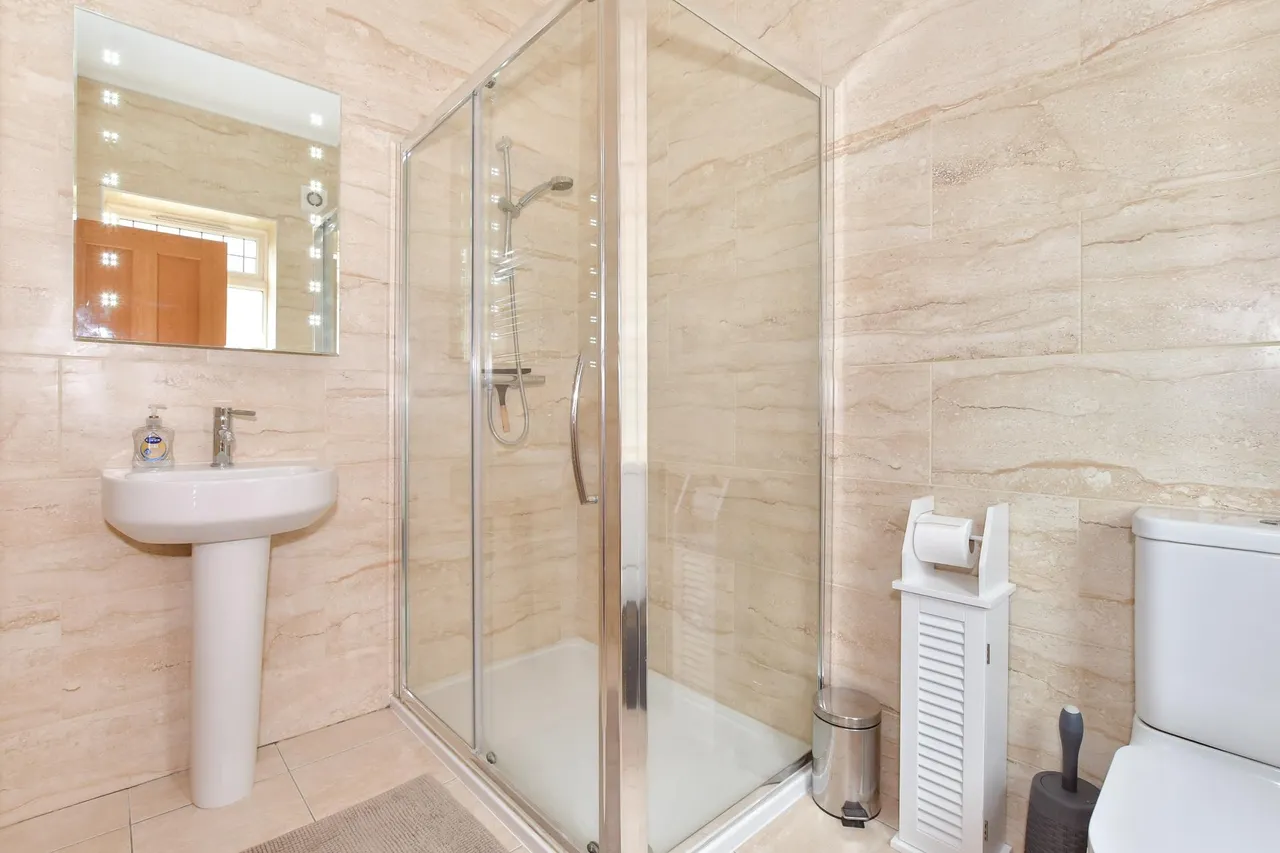 Winterstoke Crescent, Ramsgate, CT11, photo 12