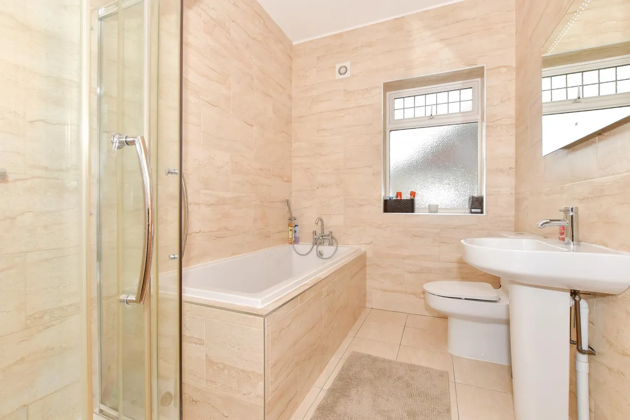 Winterstoke Crescent, Ramsgate, CT11, photo 14