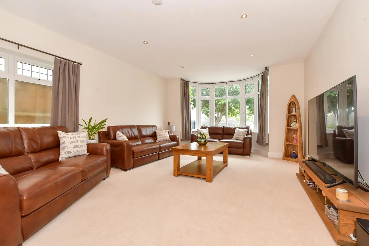 Winterstoke Crescent, Ramsgate, CT11, photo 3
