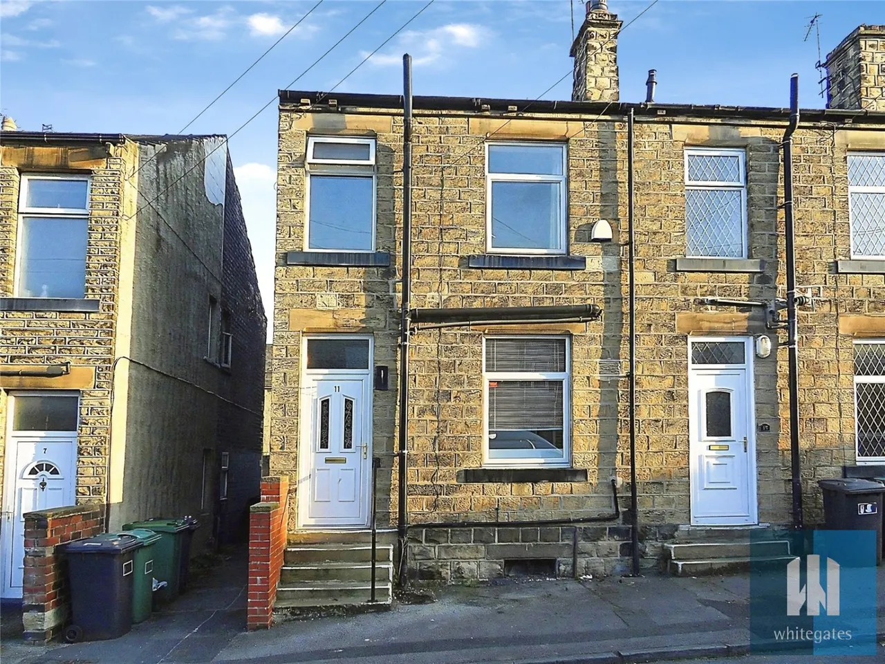 2 bed house for sale, North Street, Mirfield, WF14