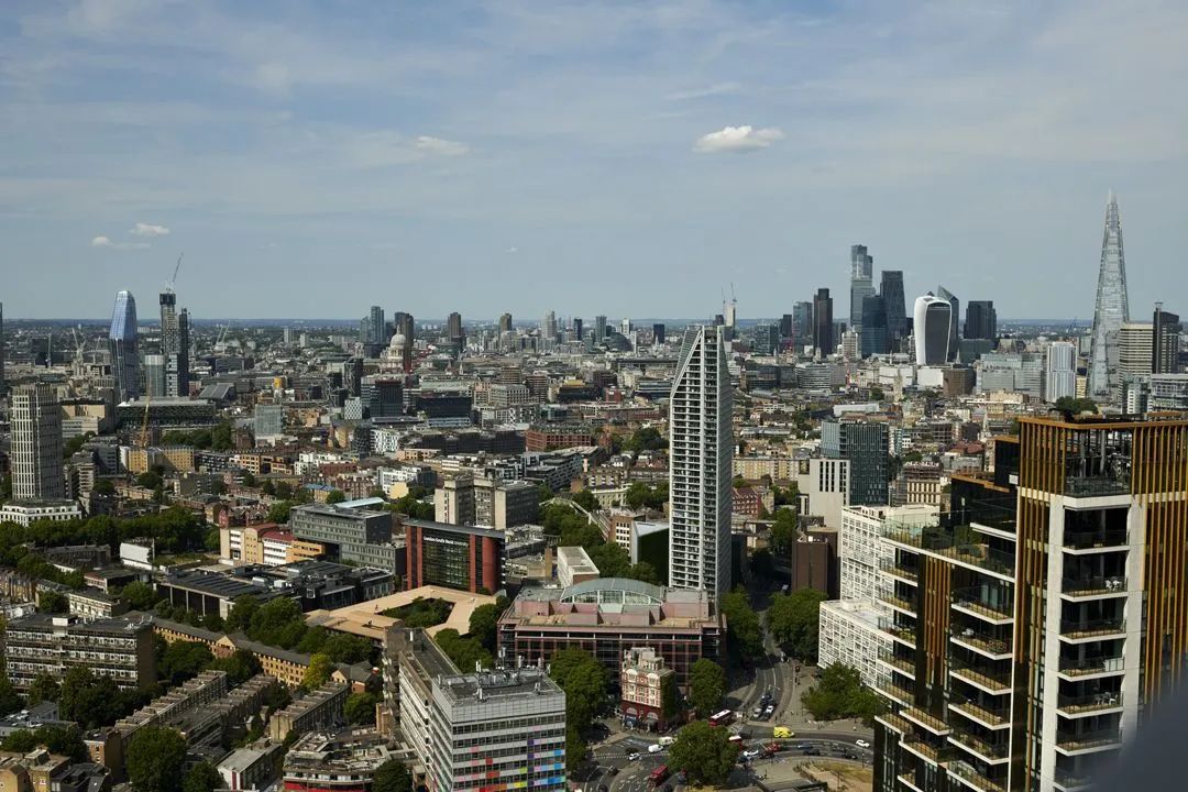 Apartment 4004, 9 Churchyard Row, London, photo 12
