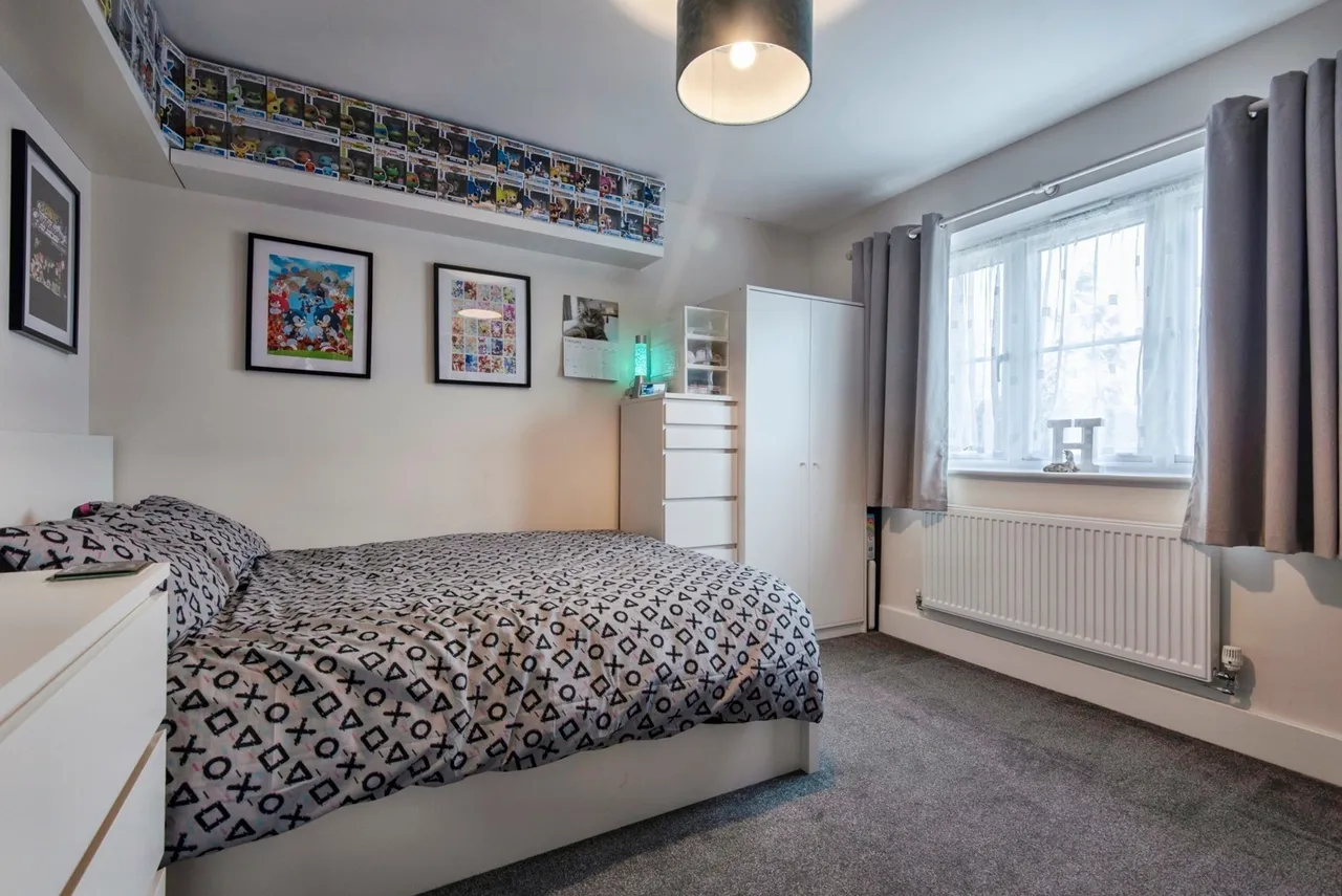Sunflower Croft, Upper Caldecote, Biggleswade, Bedfordshire, SG18, photo 15