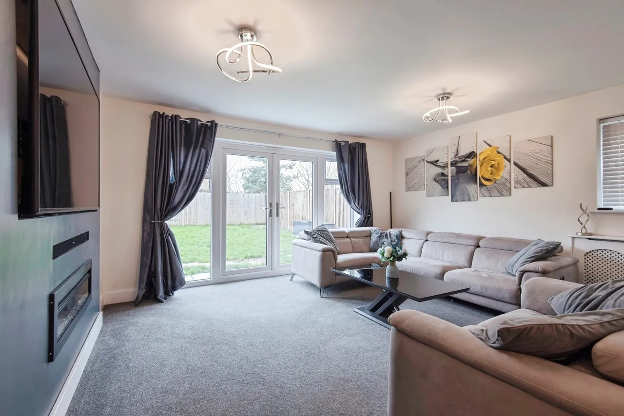 Sunflower Croft, Upper Caldecote, Biggleswade, Bedfordshire, SG18, photo 4