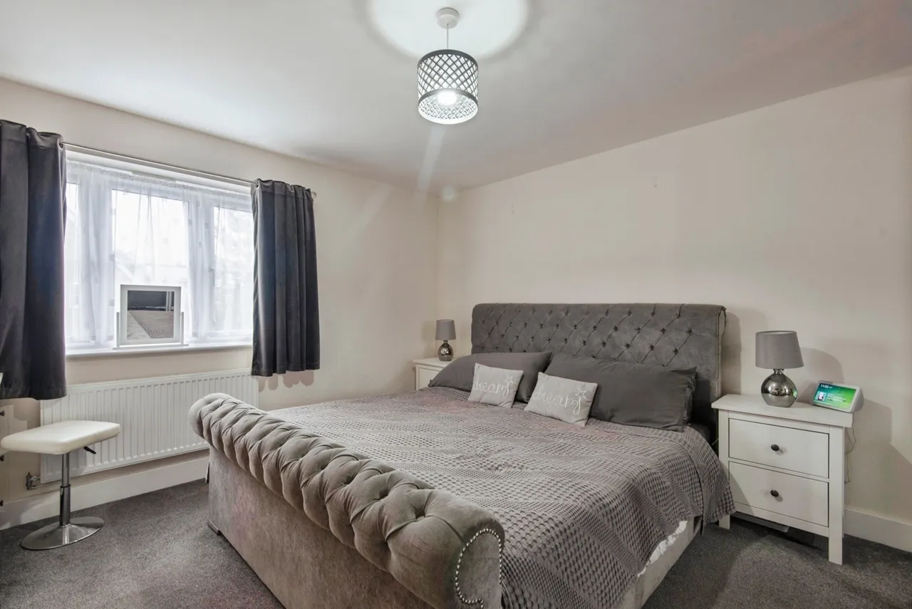 Sunflower Croft, Upper Caldecote, Biggleswade, Bedfordshire, SG18, photo 10