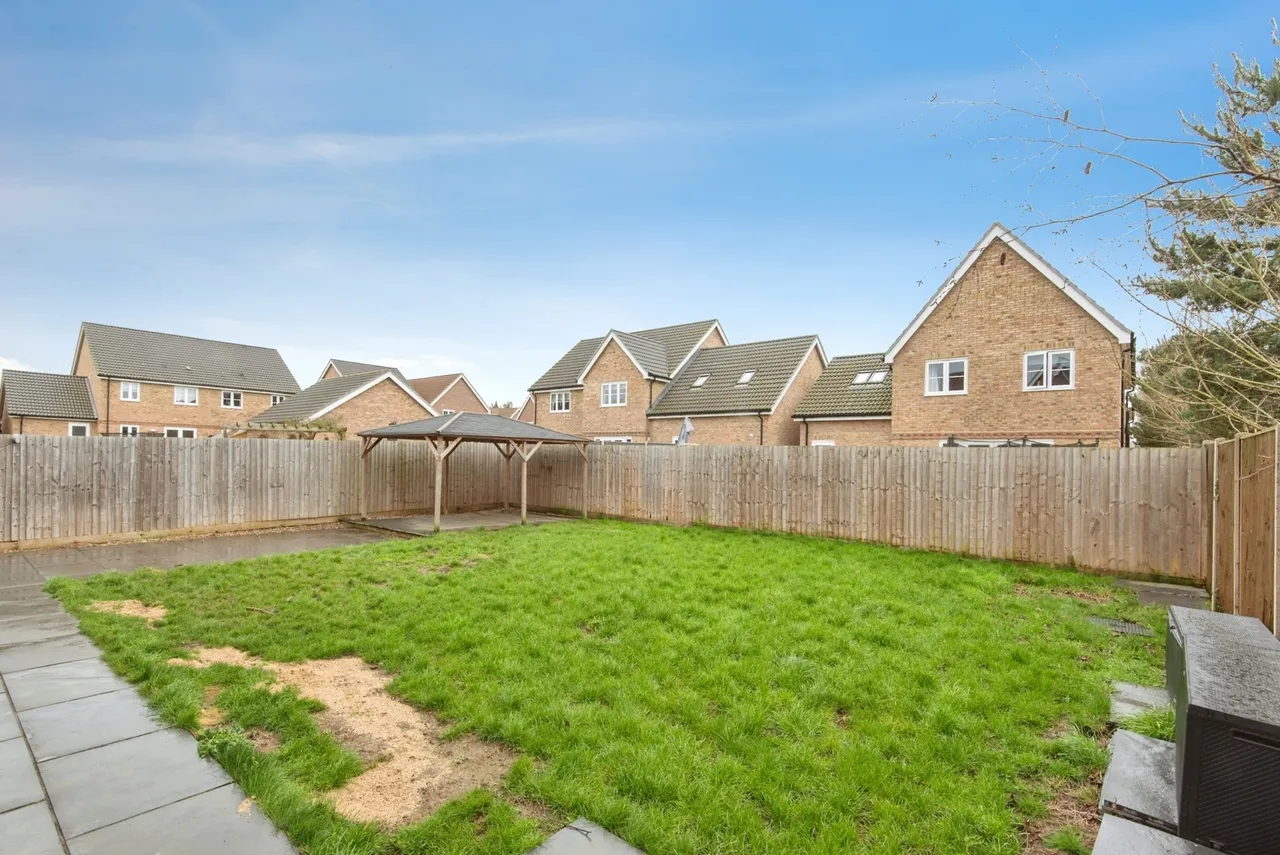 Sunflower Croft, Upper Caldecote, Biggleswade, Bedfordshire, SG18, photo 19