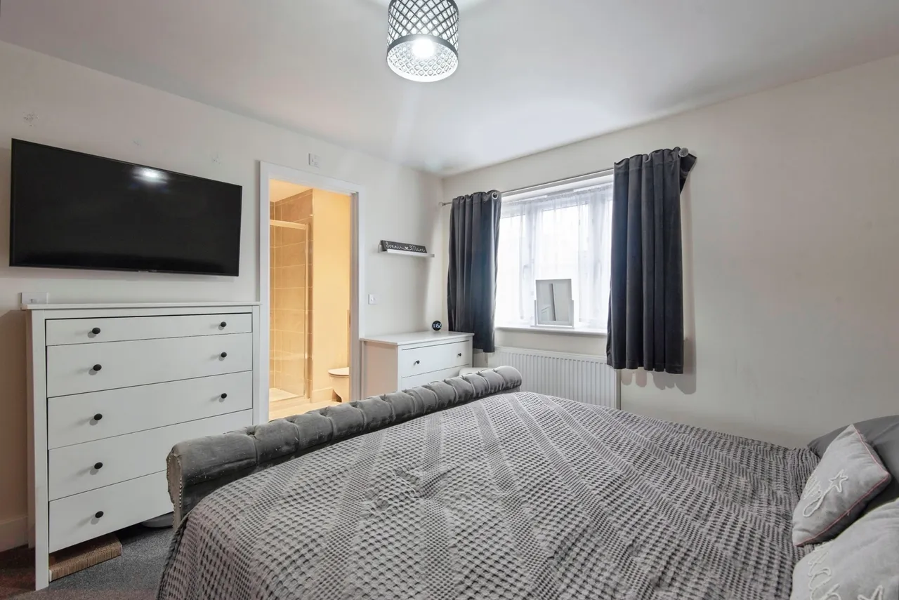 Sunflower Croft, Upper Caldecote, Biggleswade, Bedfordshire, SG18, photo 11