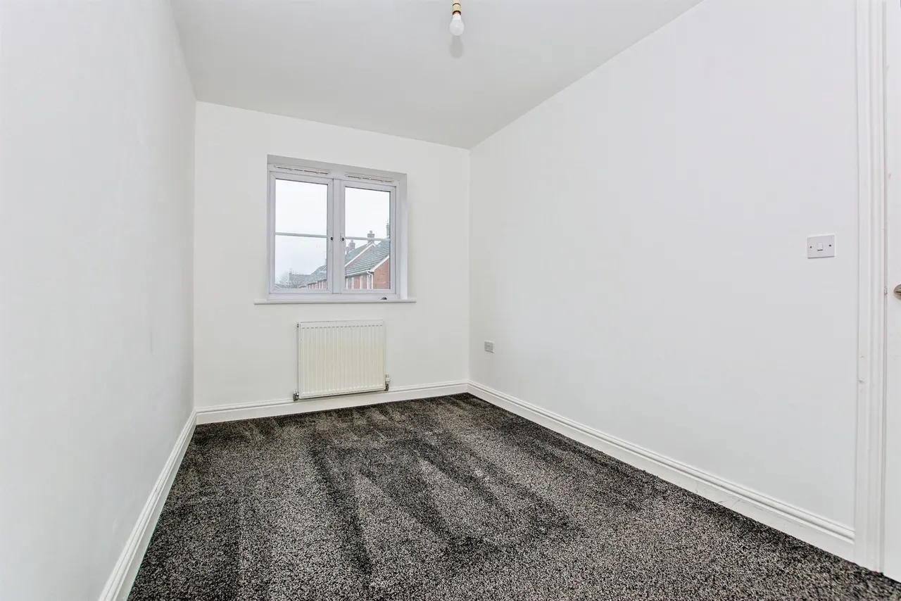 Sayers Crescent, Wisbech St. Mary, PE13, photo 11