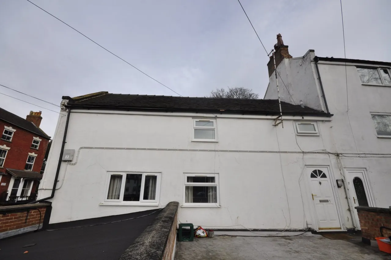 2 bed flat to rent, Bondgate, Castle Donington, DE74