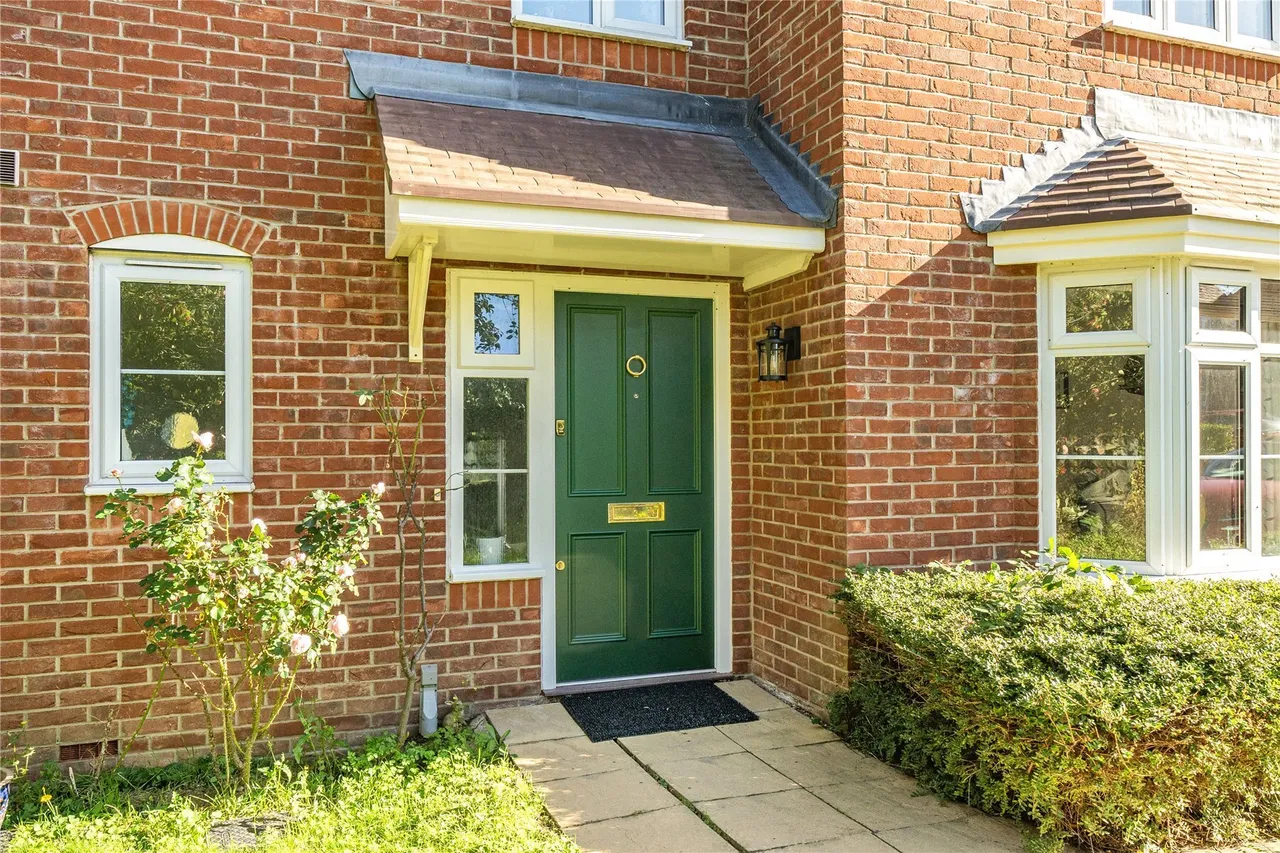 Holt Close, Chislehurst, BR7, photo 4