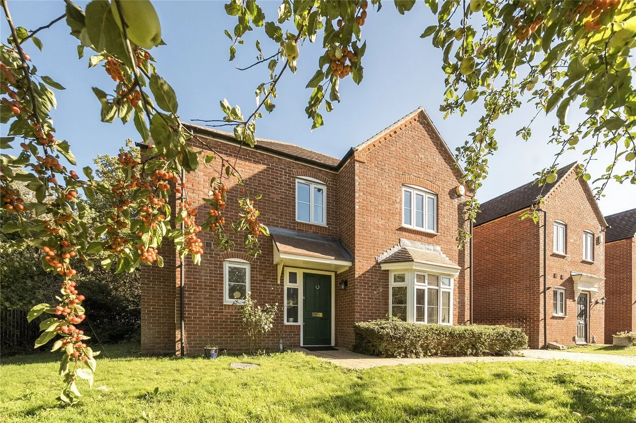 Holt Close, Chislehurst, BR7, photo 5