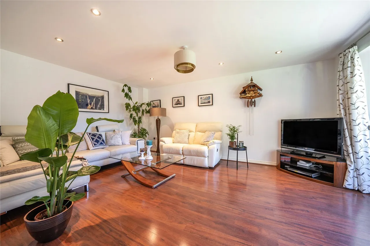 Holt Close, Chislehurst, BR7, photo 7