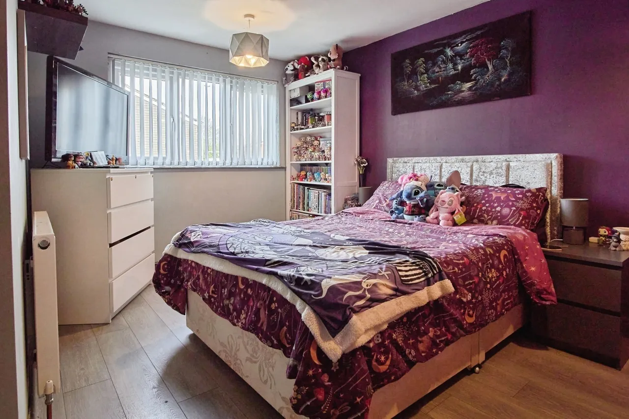 Low Thatch, Birmingham, B38, photo 14