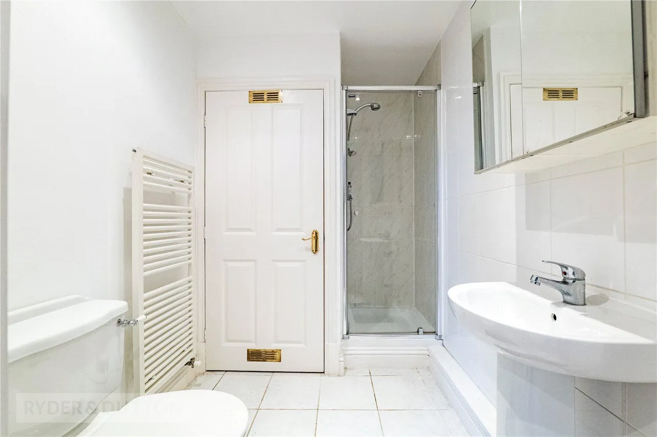 Edgerton Road, Huddersfield, HD1, photo 11