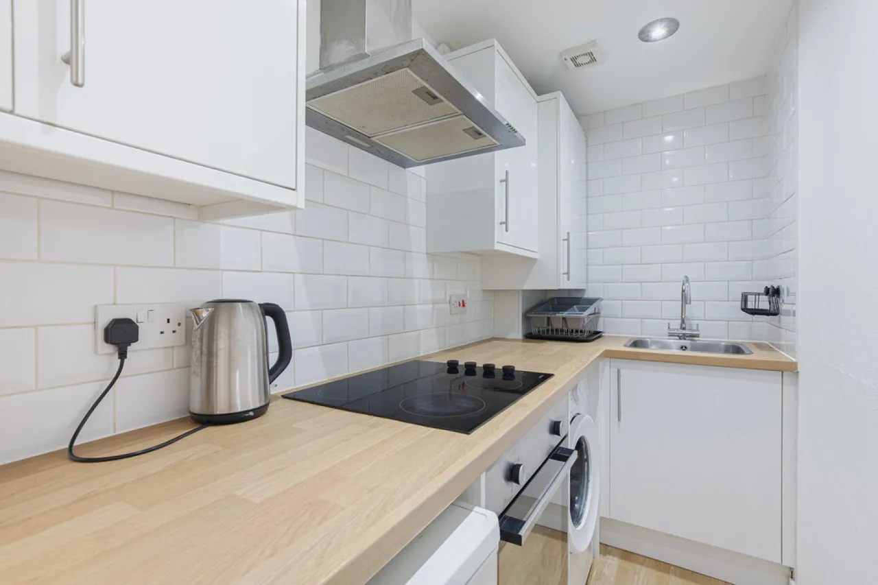 Hutcheon Street, Aberdeen, AB25, photo 4
