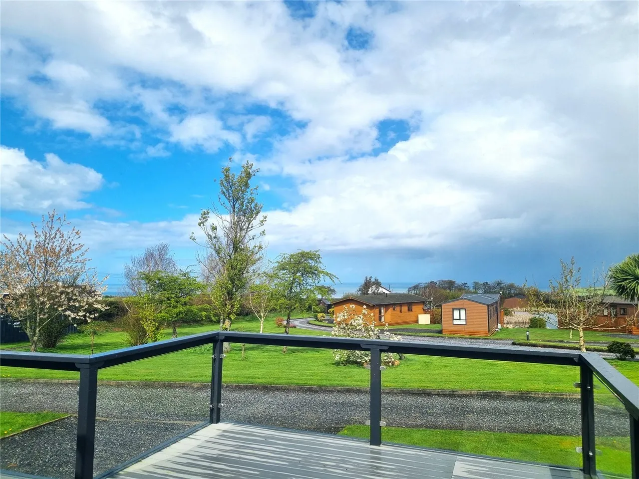3 bed mobile home for sale, Llanon, SY23