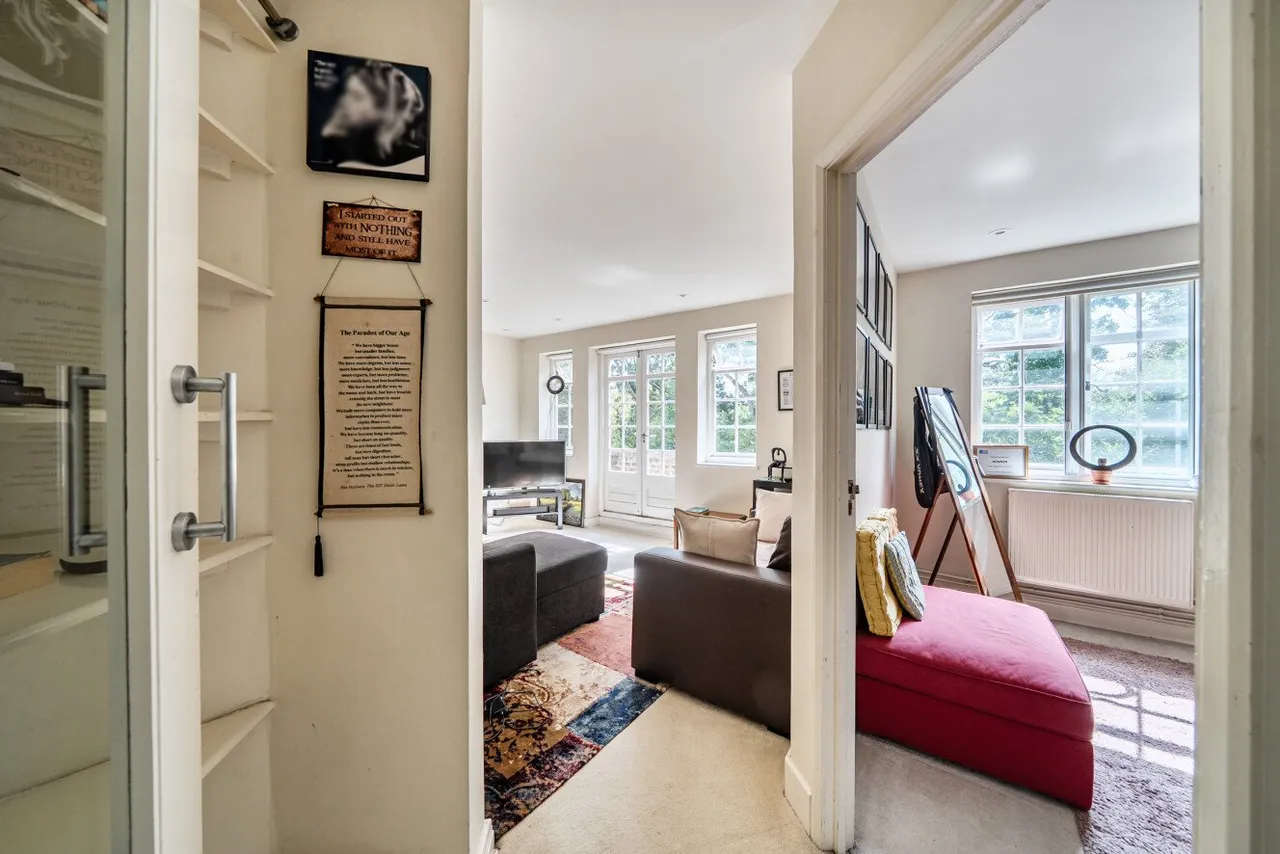 Lyttelton Road, East Finchley, N2, photo 12