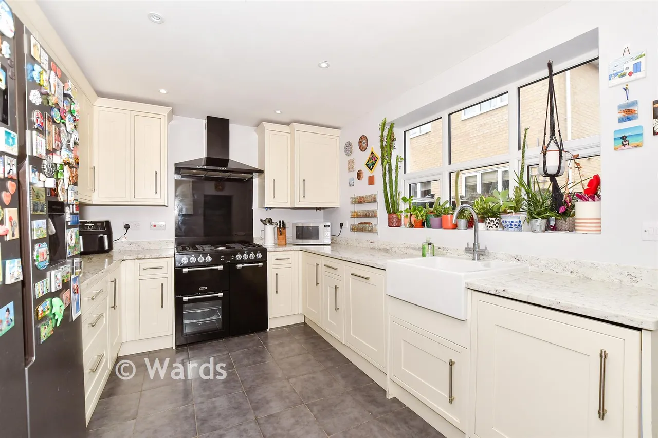 Bower Lane, Maidstone, ME16, photo 4