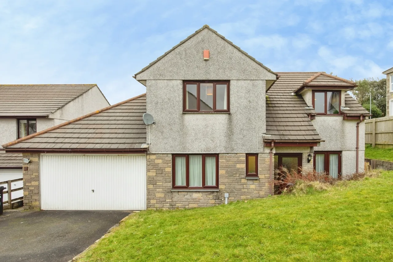 4 bed house for sale, Parc-an-Bans, Camborne, TR14
