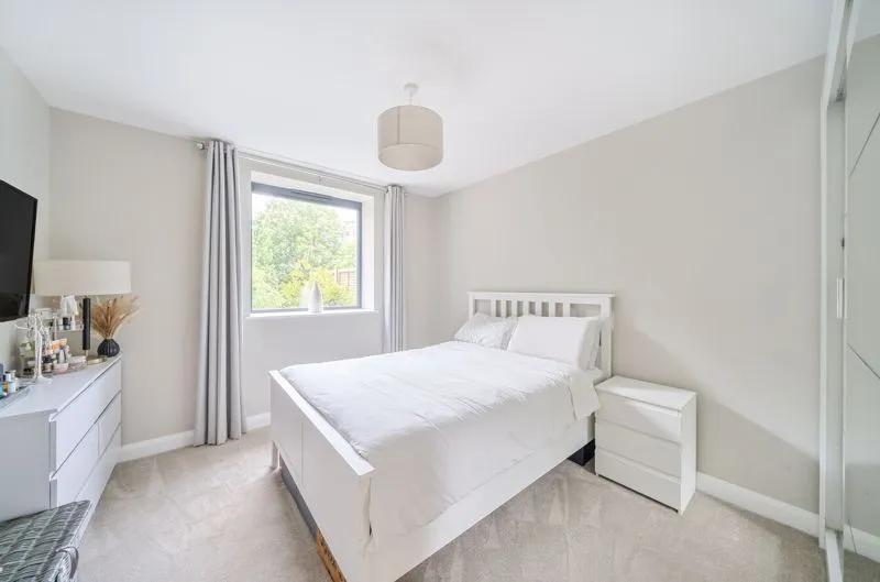 5 Highland Road, Purley CR8 2HS, photo 10