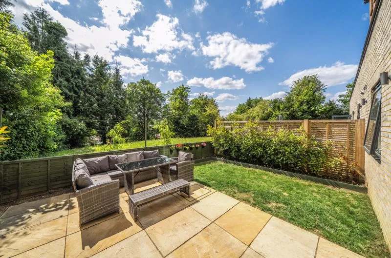 5 Highland Road, Purley CR8 2HS, photo 13