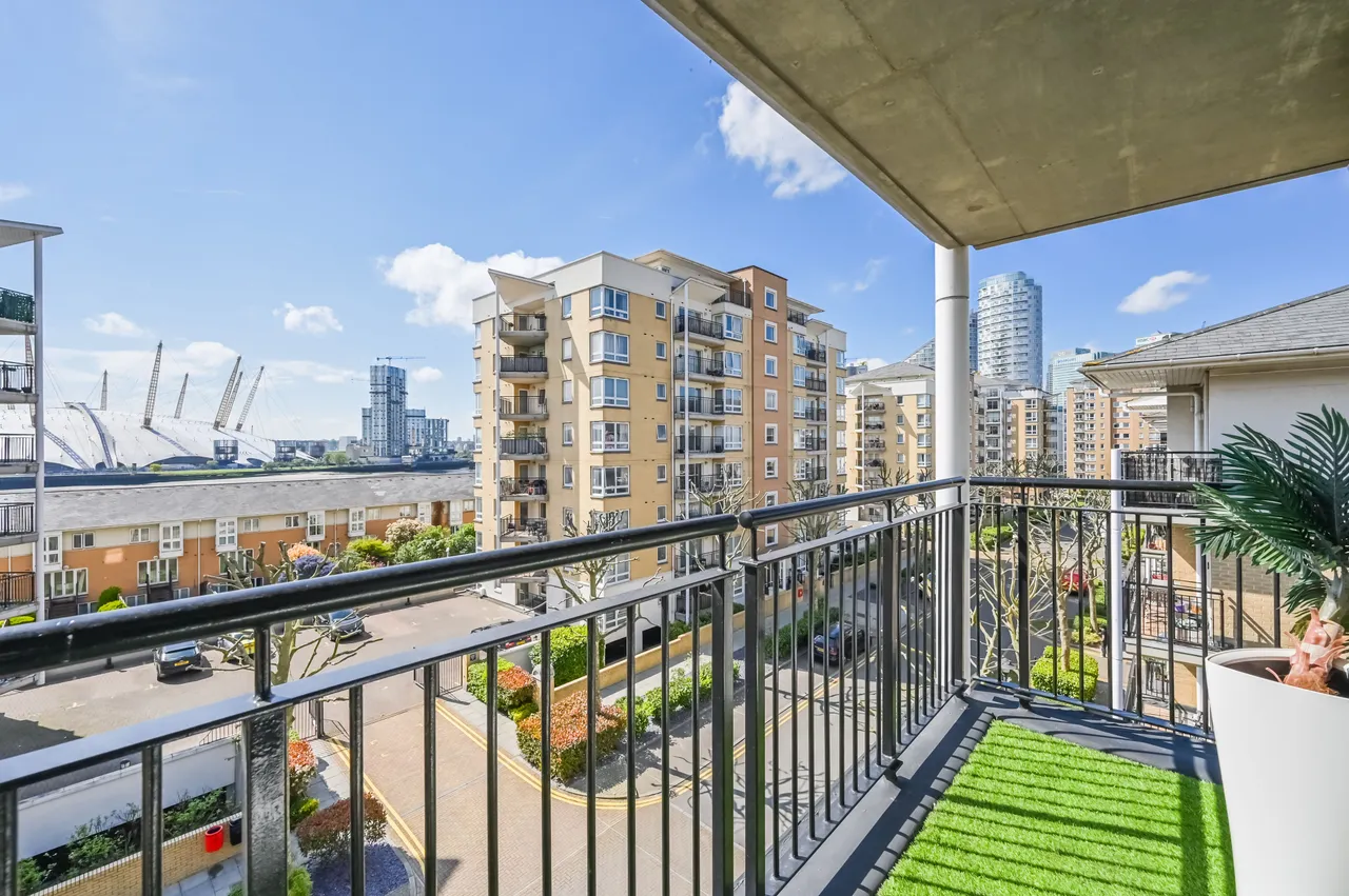 45 Sail Court, 15 Newport Avenue, London, photo 4