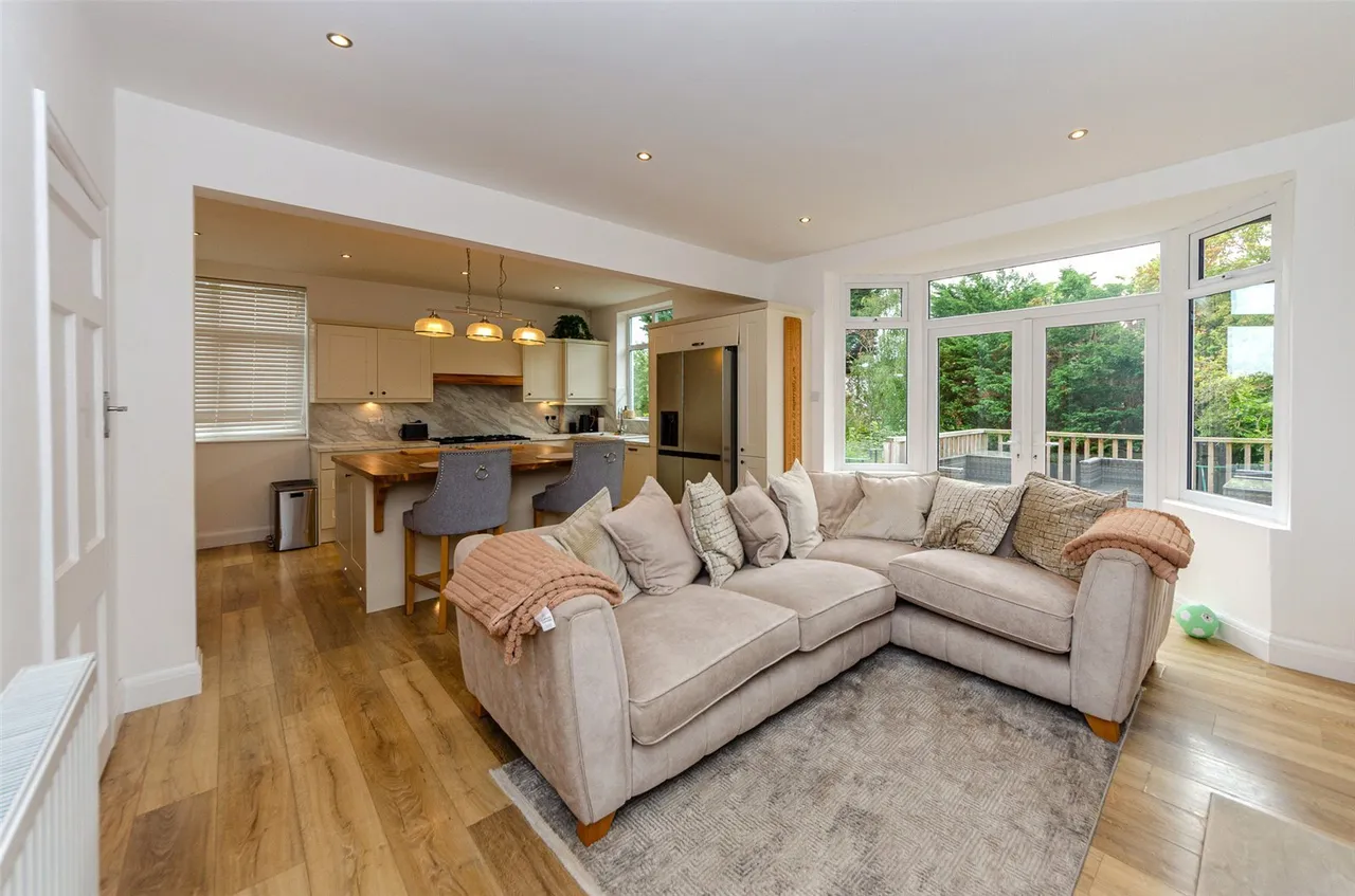 Llannerch Road West, Rhos on Sea, photo 7