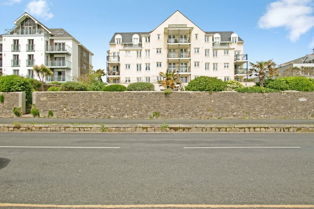 Emslie Road, Falmouth, TR11, photo 17