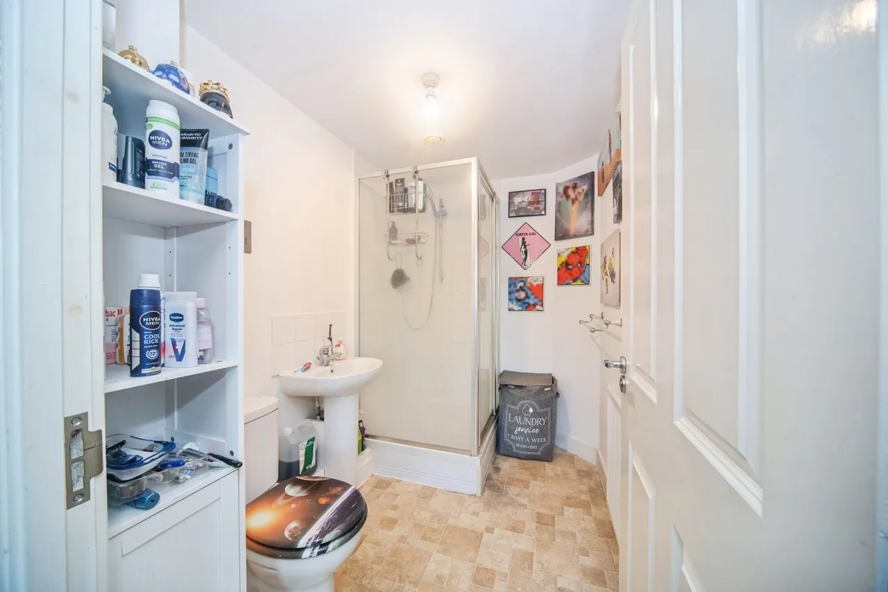 Paynes Road, Freemantle, SO15, photo 10