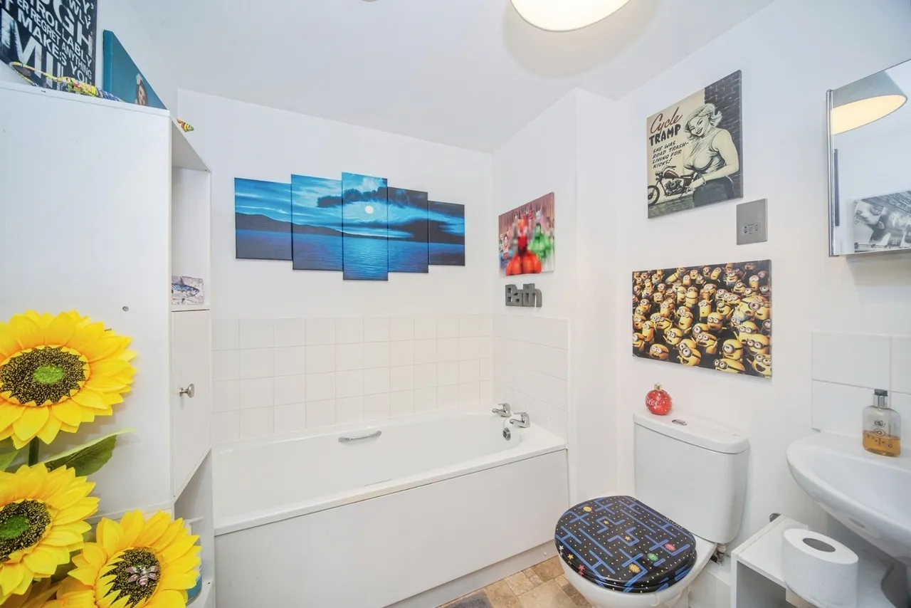 Paynes Road, Freemantle, SO15, photo 11