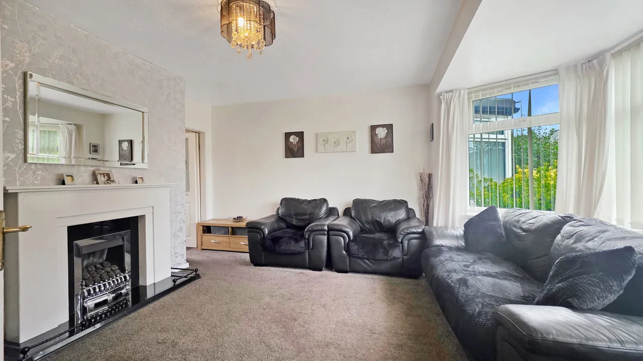 Douglas Street, Swinton, M27, photo 4
