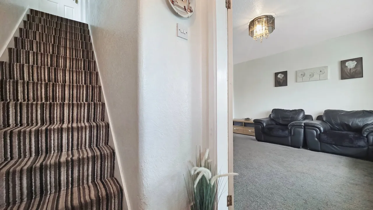 Douglas Street, Swinton, M27, photo 9