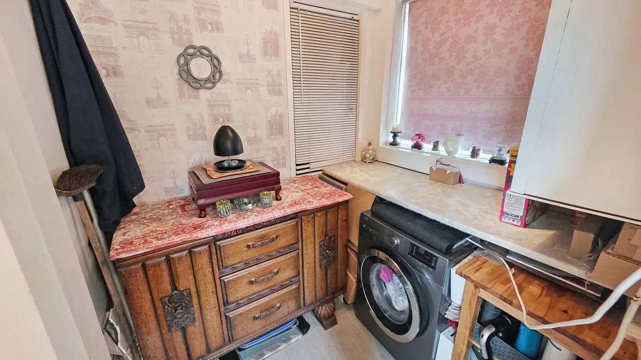 Douglas Street, Swinton, M27, photo 8