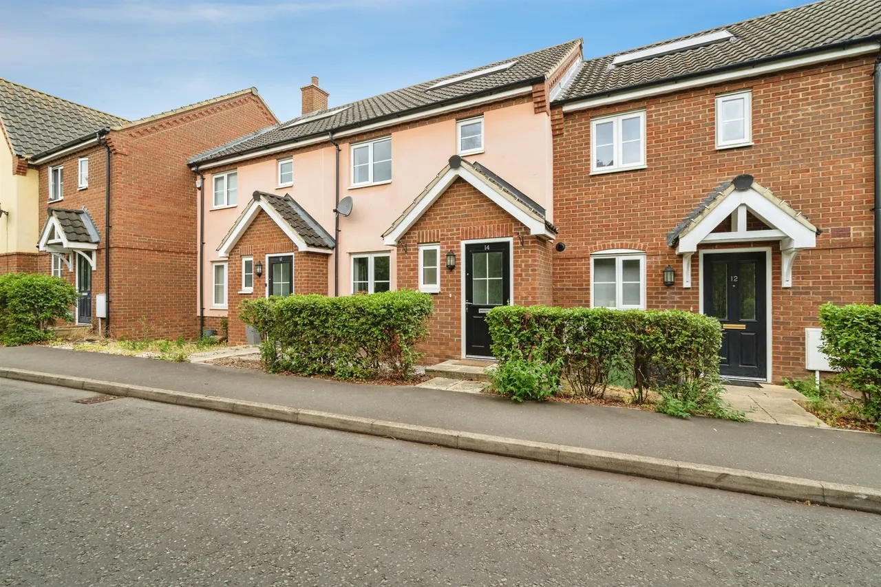 3 bed house for sale, Spencer Crescent, Diss, IP22