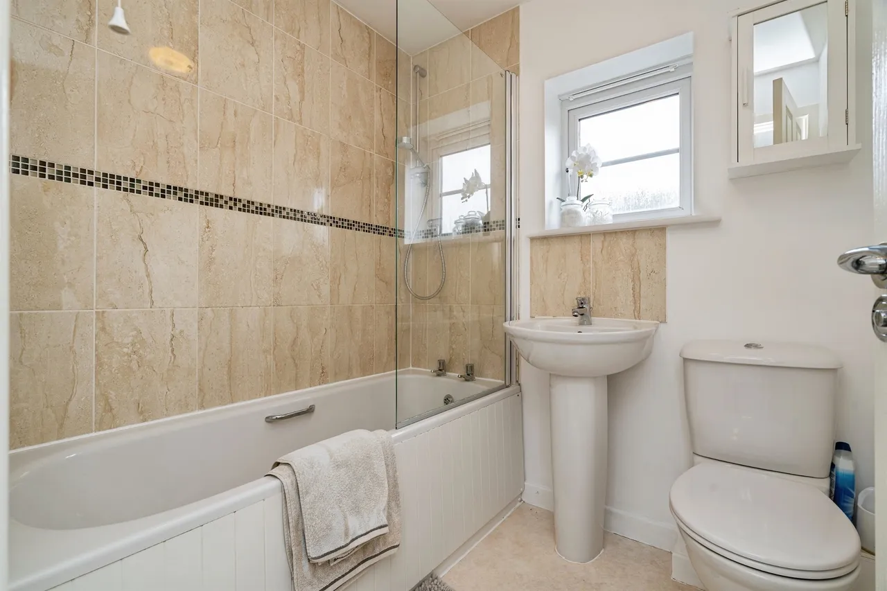 Spencer Crescent, Diss, IP22, photo 10