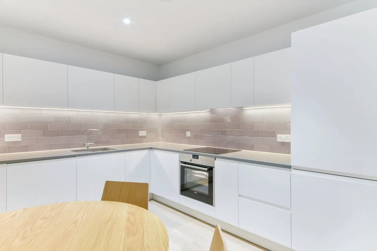 Schooner Road, Royal Docks, E16, photo 5