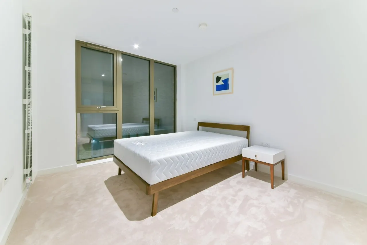 Schooner Road, Royal Docks, E16, photo 6