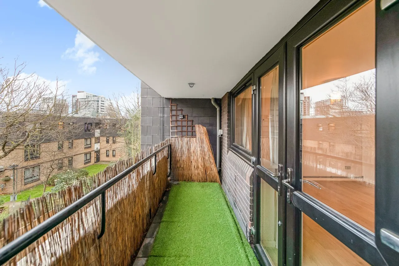Ericcson Close, London, SW18, photo 10