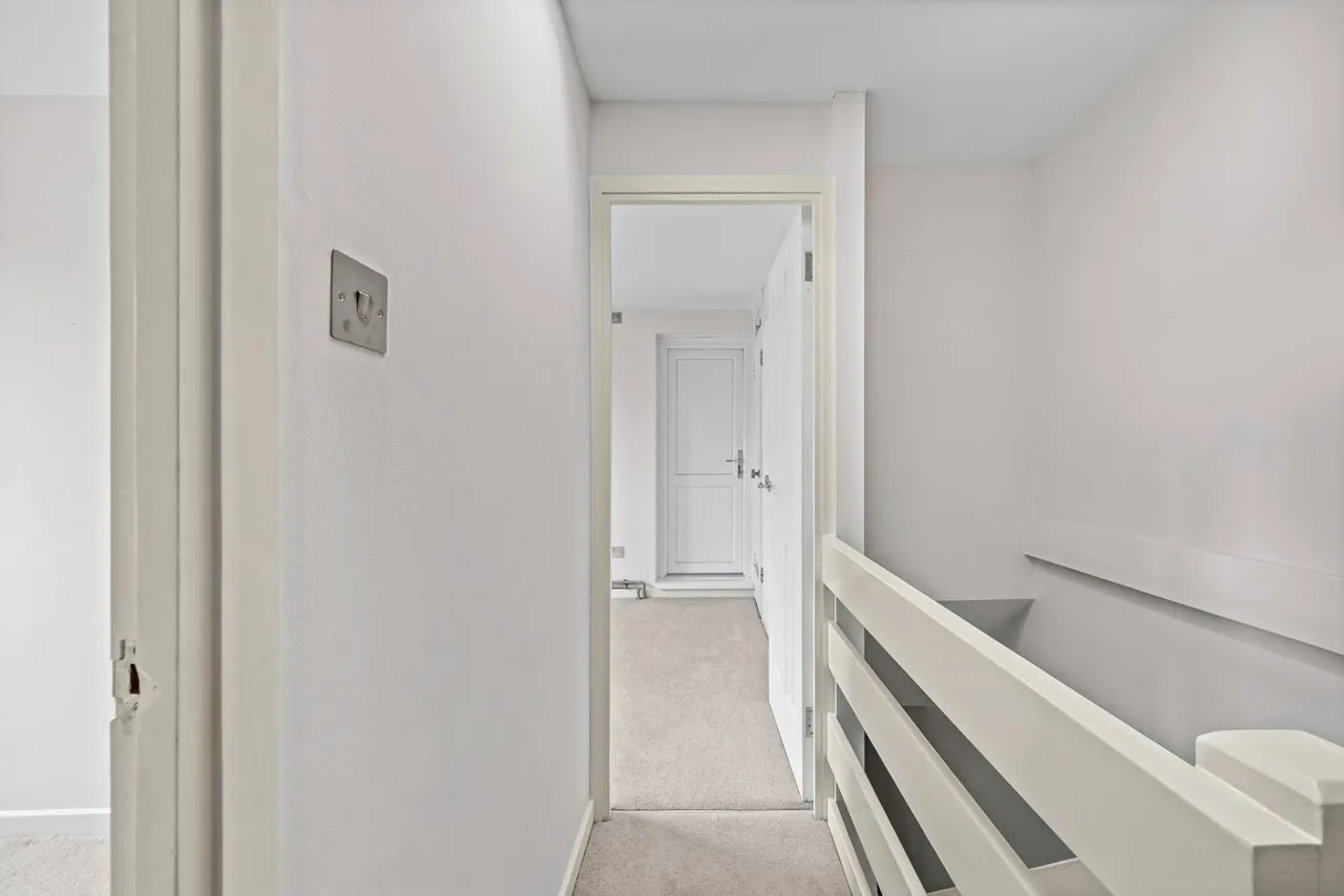 Ericcson Close, London, SW18, photo 12