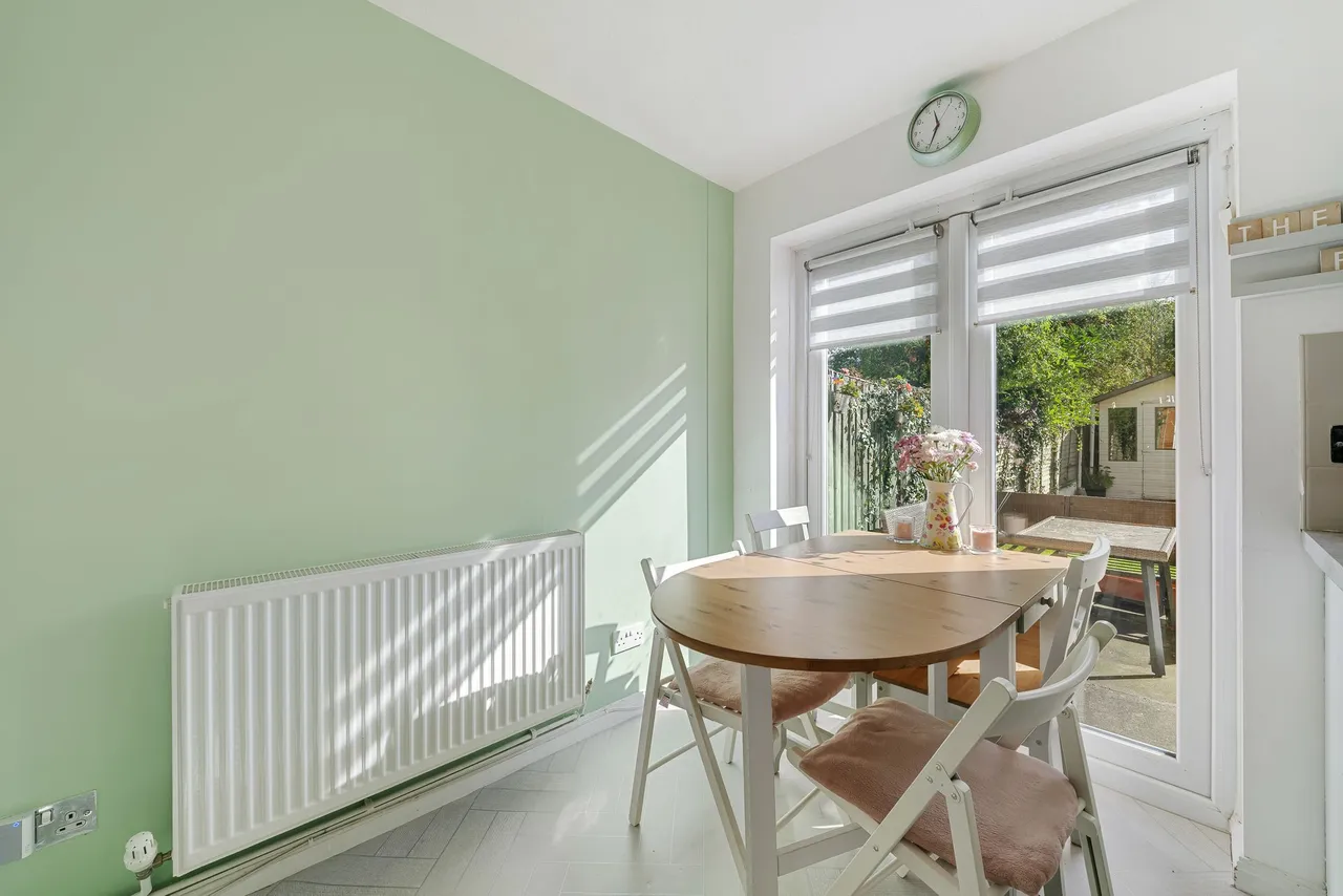 Ringway Road, Liverpool, L25, photo 8