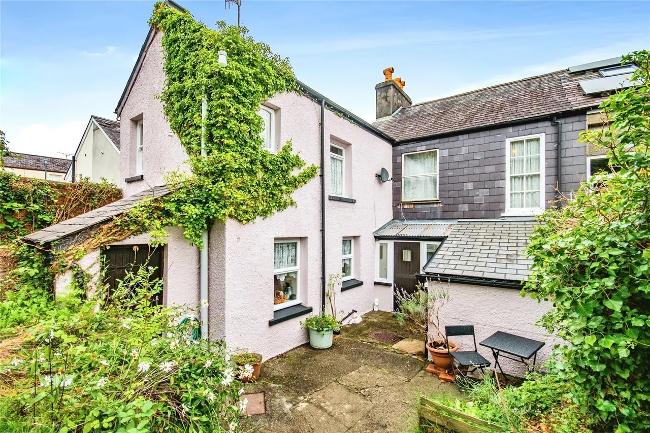 Bridge Street, Lampeter, SA48, photo 2