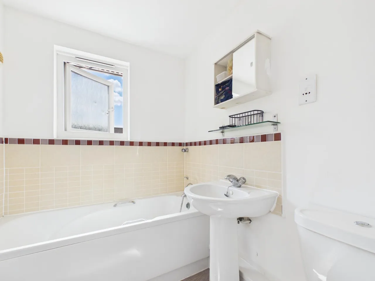 Alicia Crescent, Newport, NP20, photo 11