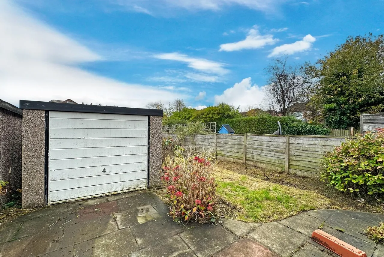 Beeston Avenue, Timperley, Cheshire WA15 7RU, photo 25