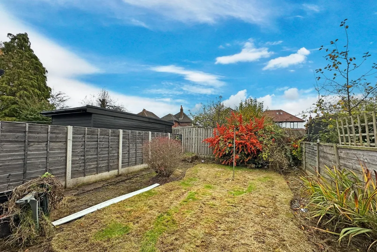 Beeston Avenue, Timperley, Cheshire WA15 7RU, photo 23